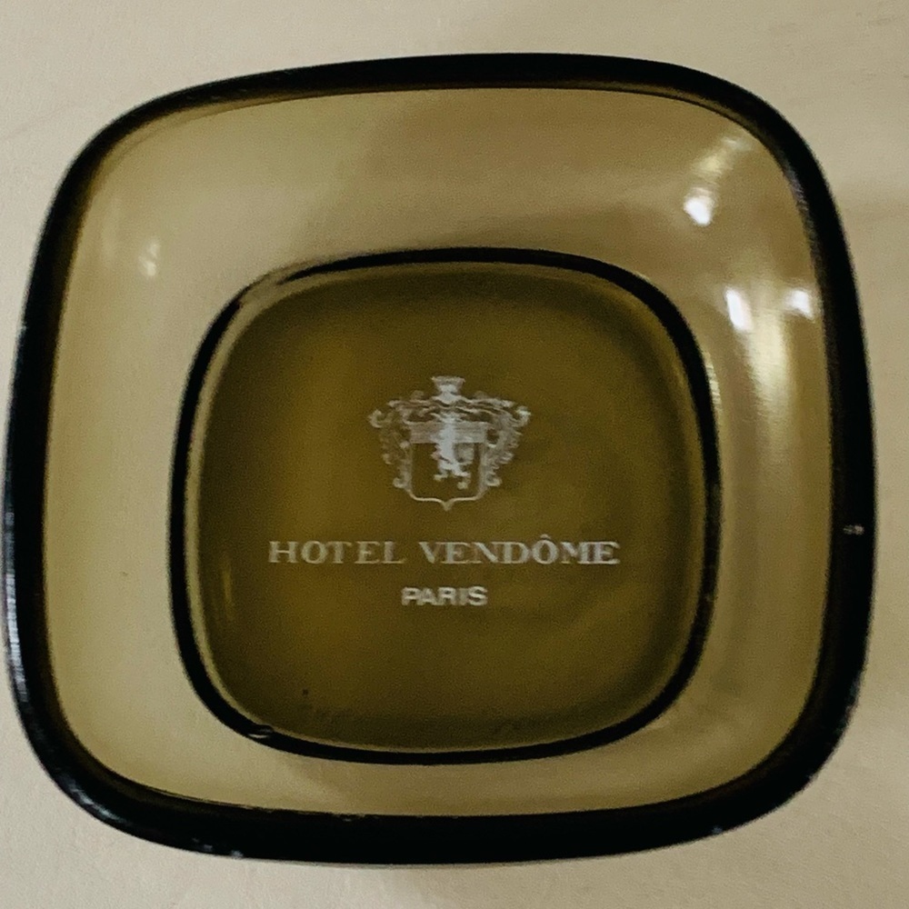 Hotel Vendome Paris ashtray - Picture 2 of 8